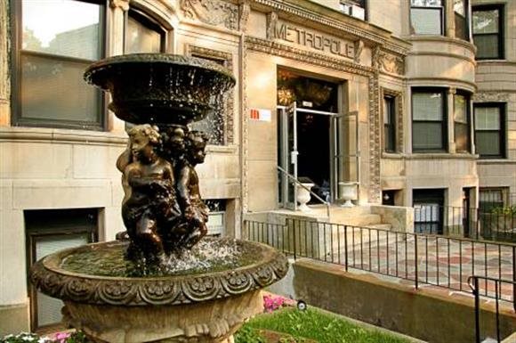 MA_Brookline_MetropoleApartments_p0151684_1_01_1_PhotoGallery